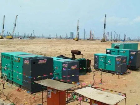 武汉柴油发电机组干式空气滤清器的维护成本高吗?