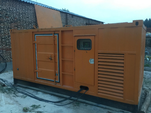 武汉发电机组长期使用中,电缆线的敷设路径有哪些要求?